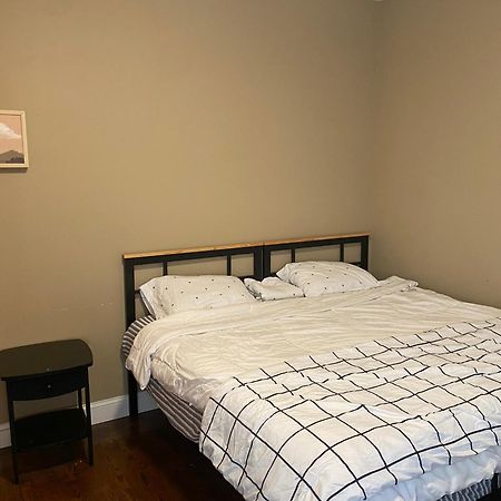Quiet Apt Only 15 Mins Away From Midtown Manhattan Jersey City Exterior photo